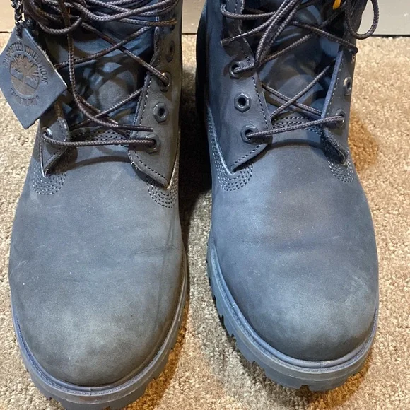 Timberland Boots - Picture 3 of 7